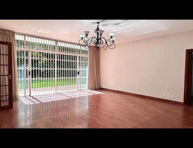 3 BEDROOM PROPERTY TO RENT IN SANDHURST
